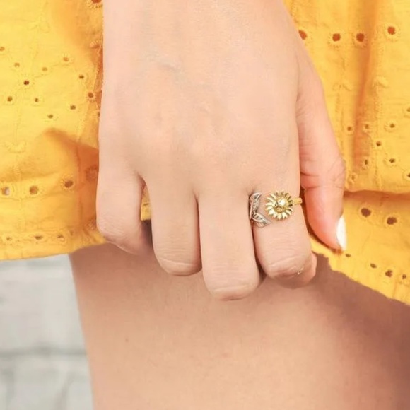 3/$35 You Are My Sunshine Sunflower Ring Adjustable Gold & Silver Leaf Design - Picture 5 of 6